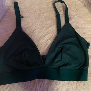 Size Small green sports bra